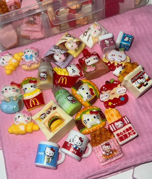FOODIE CHARM PACK🍜✨