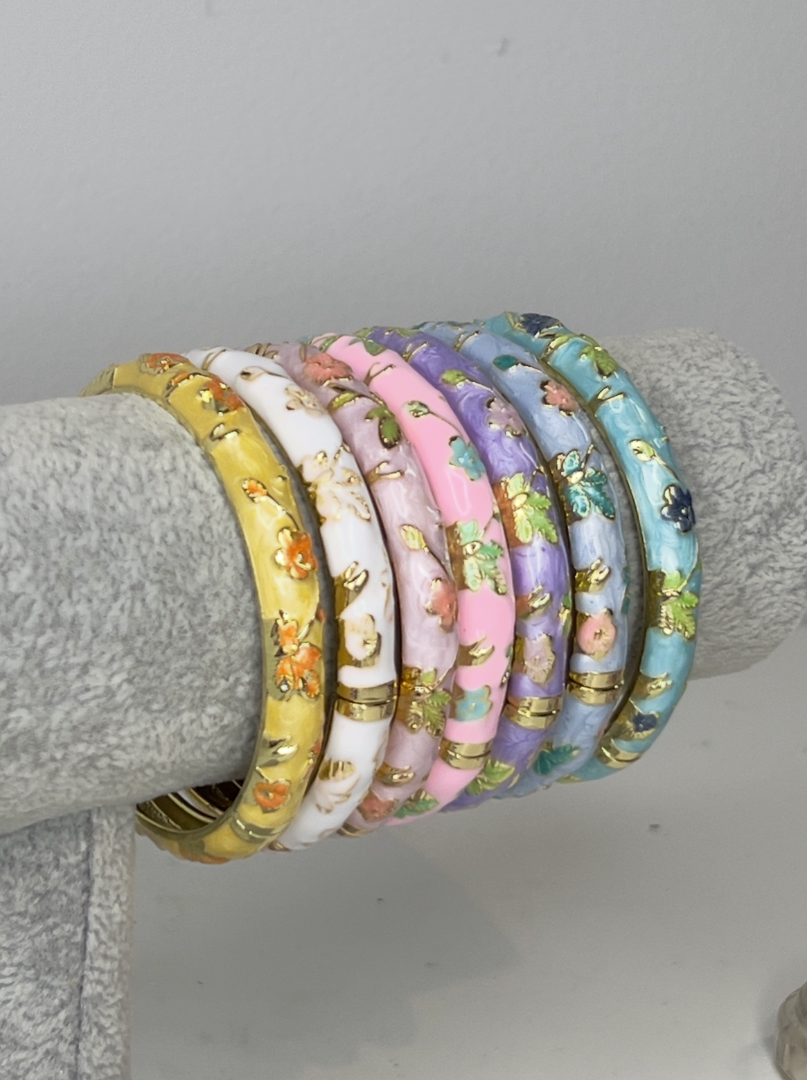 FLOWERS BANGLES